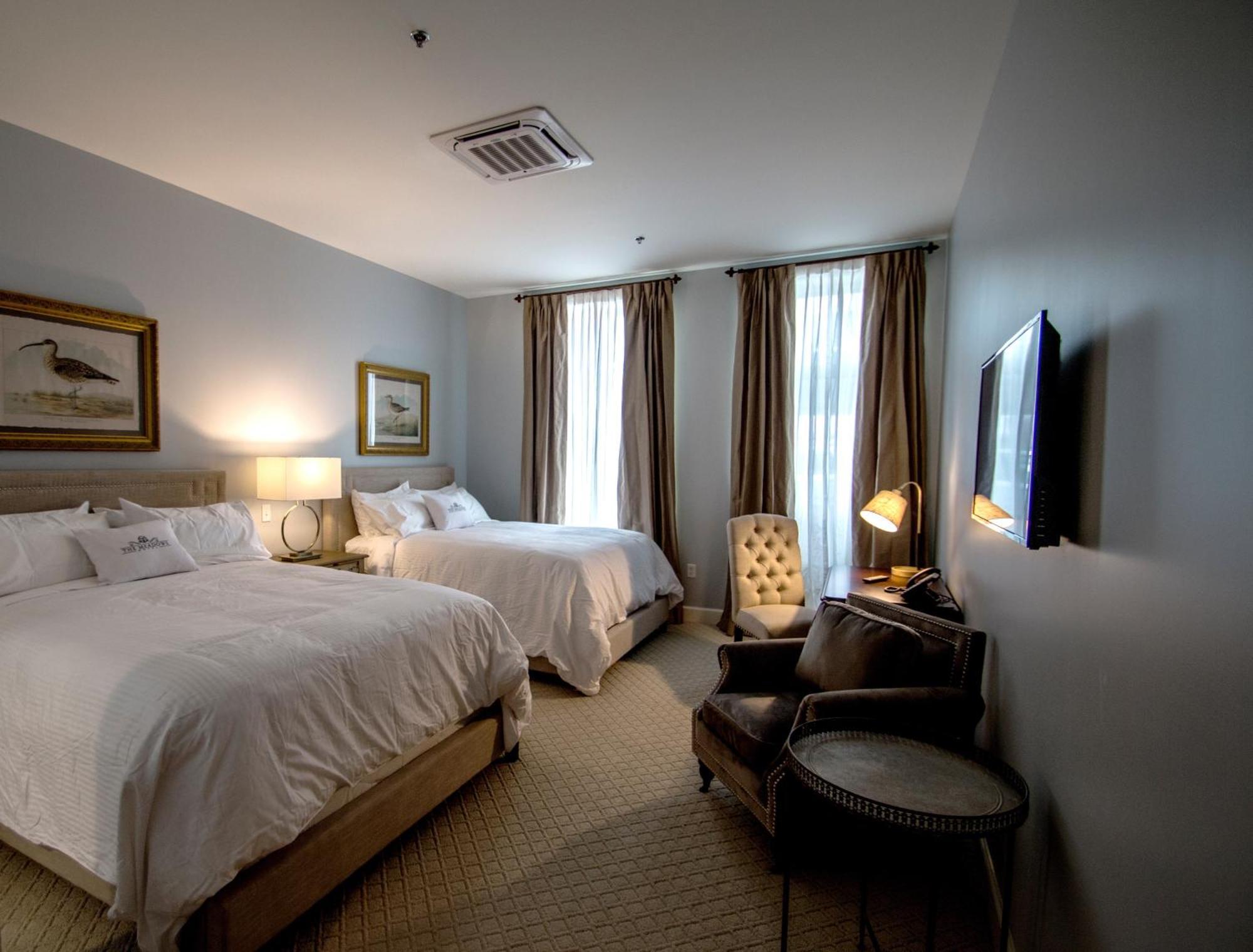 Meadows Hotel Fulton Room photo